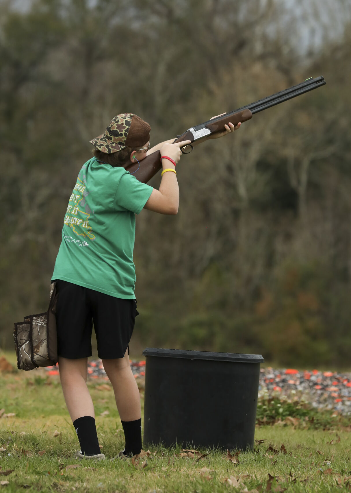 BR.4Hshooting.adv 03 mw.JPG